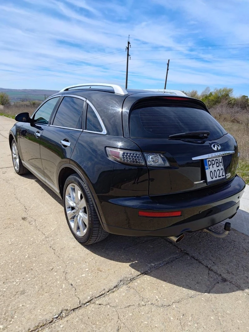 Infiniti Fx 35, снимка 3 - Автомобили и джипове - 47308613