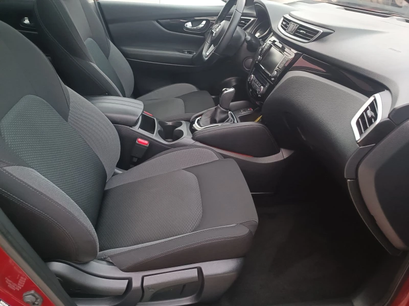 Nissan Qashqai 1.5 dCi Face * TOP* , снимка 10 - Автомобили и джипове - 52187622
