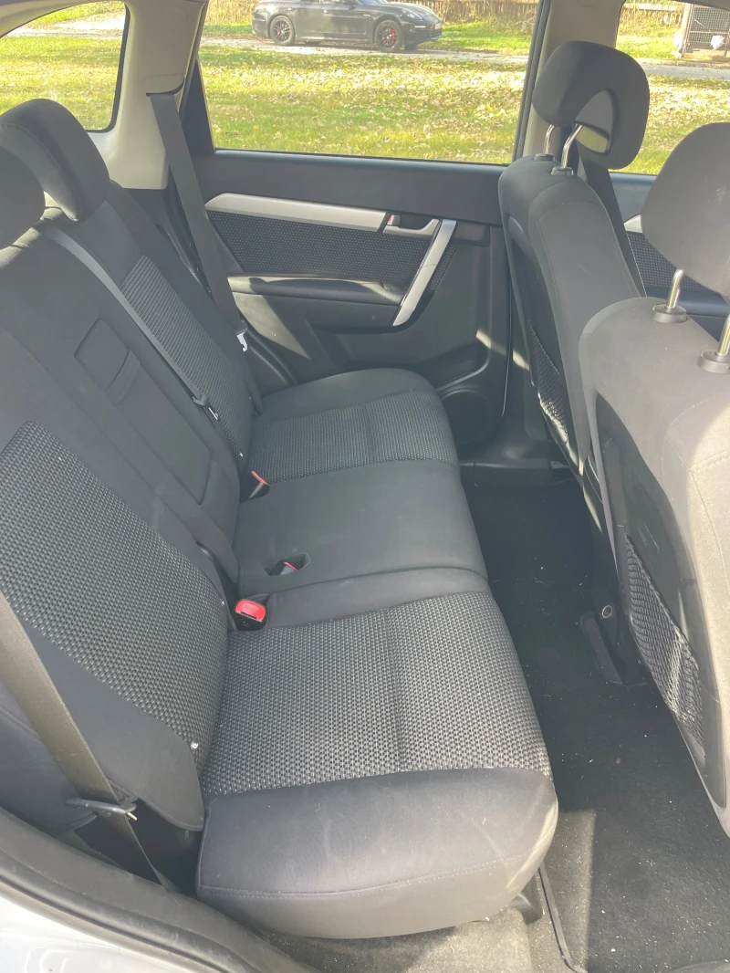 Chevrolet Captiva 2.2 CDTI 7 Места фейслифт, снимка 9 - Автомобили и джипове - 52278694