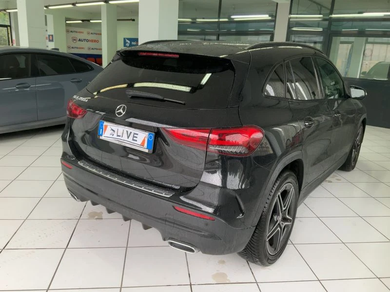 Mercedes-Benz GLA 200 d AMG Line - изображение 4