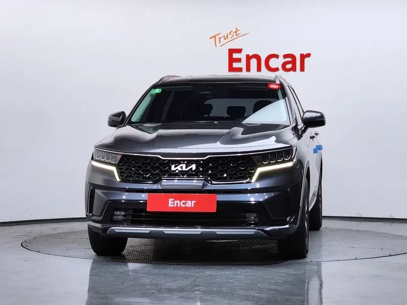 Kia Sorento 2.2 CRDI 4WD - САМО 30% АВАНС, снимка 3 - Автомобили и джипове - 55899870