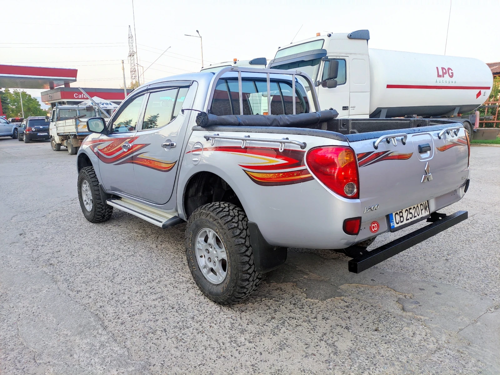 Mitsubishi L200 Регистриран  - изображение 7