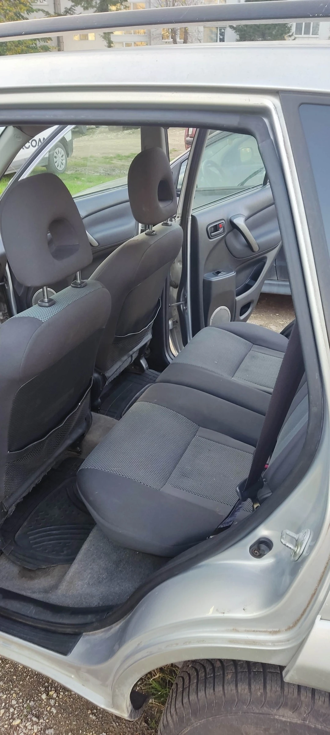 Toyota Rav4 | Mobile.bg � ����������� 13
