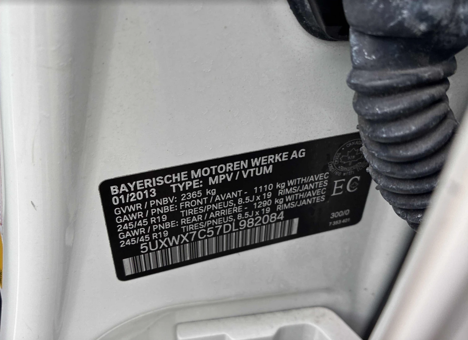 BMW X3 35i * АВТОКРЕДИТ*  - изображение 10