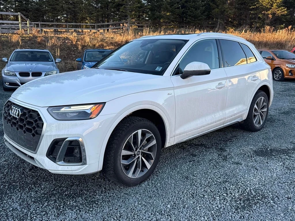 Audi Q5 * PROGRESSIV * CARFAX * DISTRONIC * PANO | Mobile.bg � ����������� 1