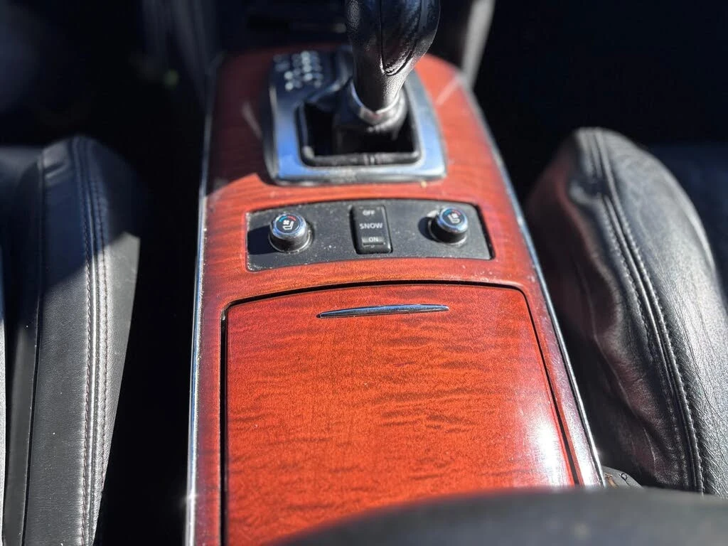 Infiniti QX70, снимка 16 - Автомобили и джипове - 53782355