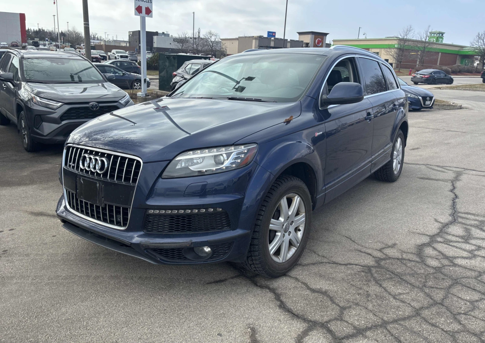 Audi Q7 3.0L Sport* Кожа* Подгрев* втори чифт джанти с гум