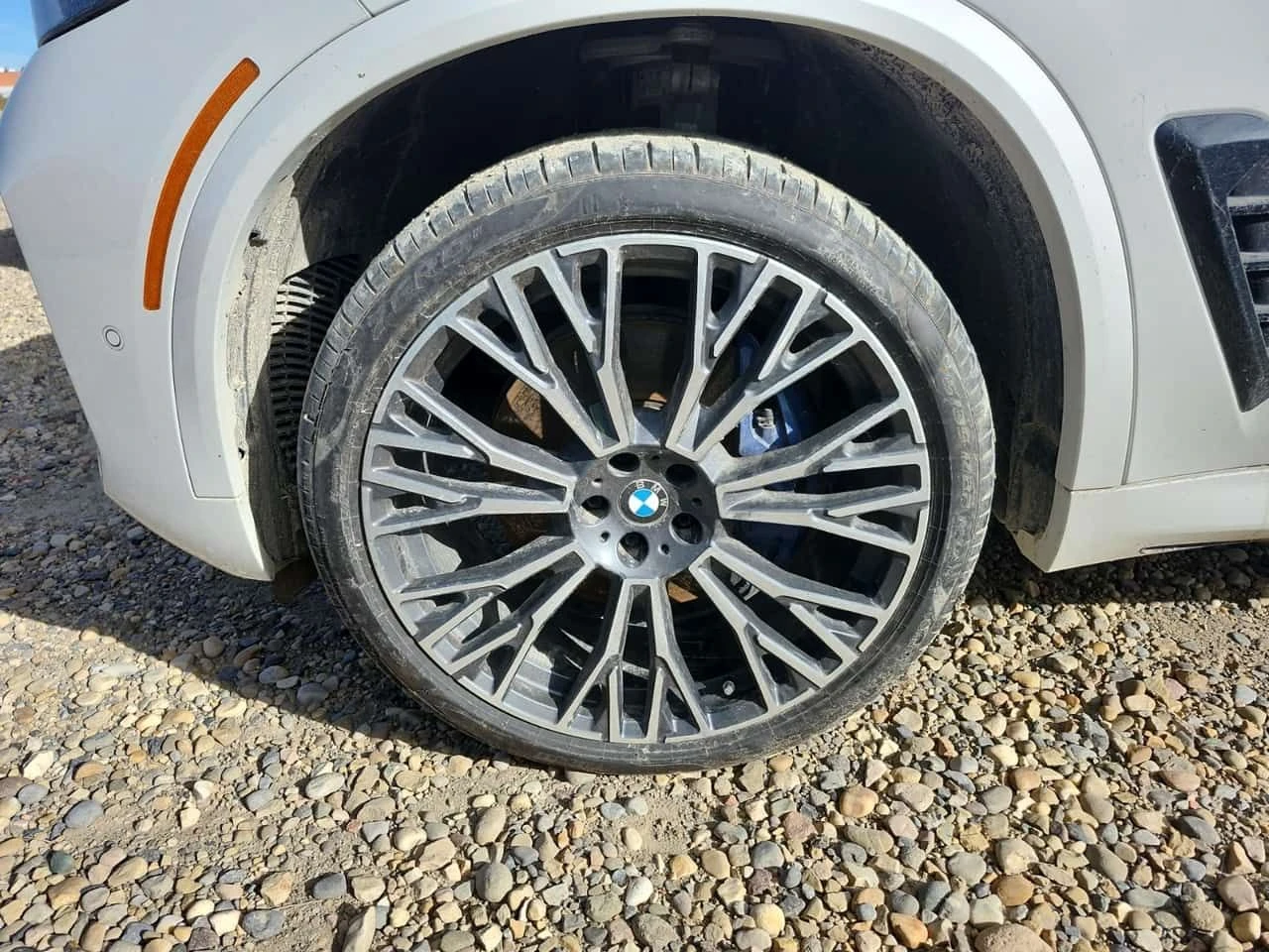 BMW X5  | XDRIVE40I | DISTRONIC | HEAD-UP | SWAROVSKI , снимка 5 - Автомобили и джипове - 53944909