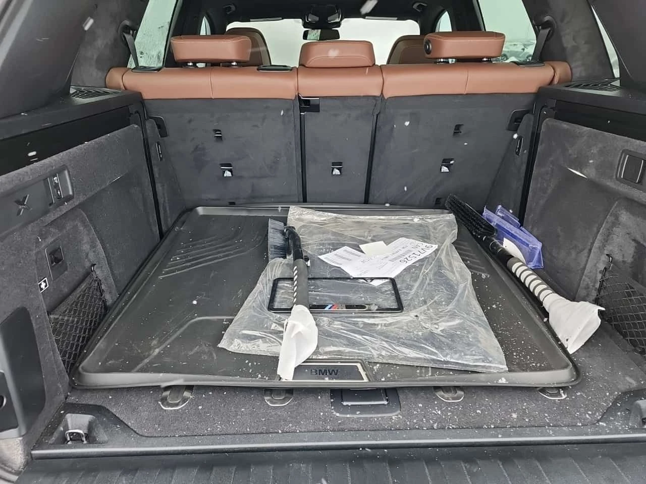 BMW X5  | XDRIVE40I | DISTRONIC | HEAD-UP | SWAROVSKI , снимка 14 - Автомобили и джипове - 53944909