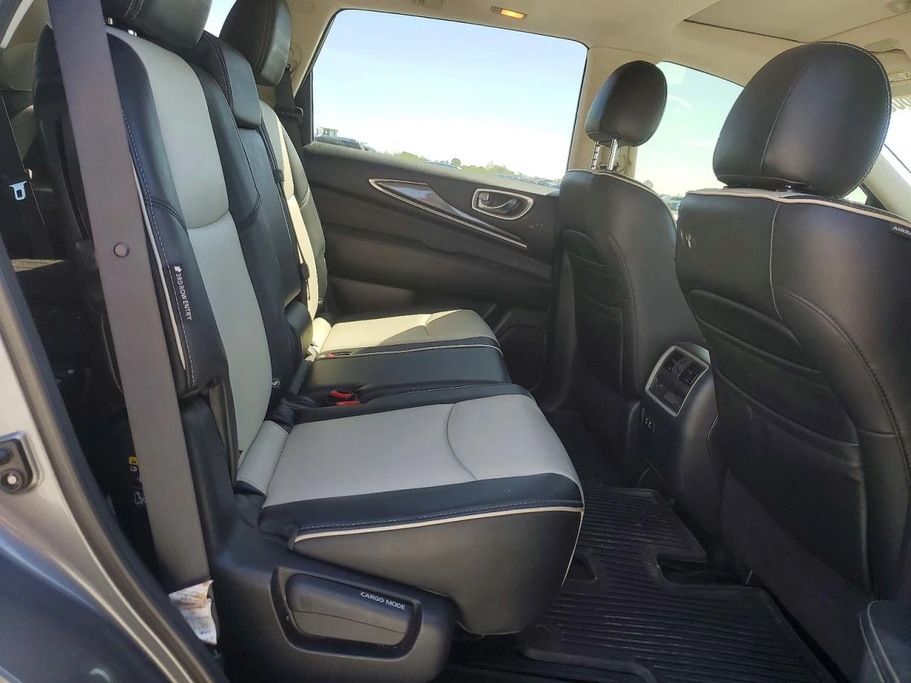 Infiniti QX60 3.5l Signature Edition, снимка 11 - Автомобили и джипове - 53991013