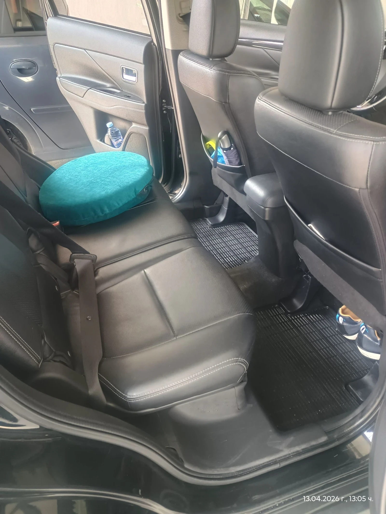 Mitsubishi Outlander БГ 4х4 7 МЕСТА, снимка 14 - Автомобили и джипове - 54180686