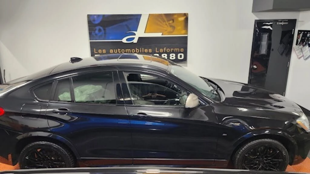 BMW X4 M40i * AWD * АвтоКредит* (ЦЕНА ДО БГ), снимка 2 - Автомобили и джипове - 54556844