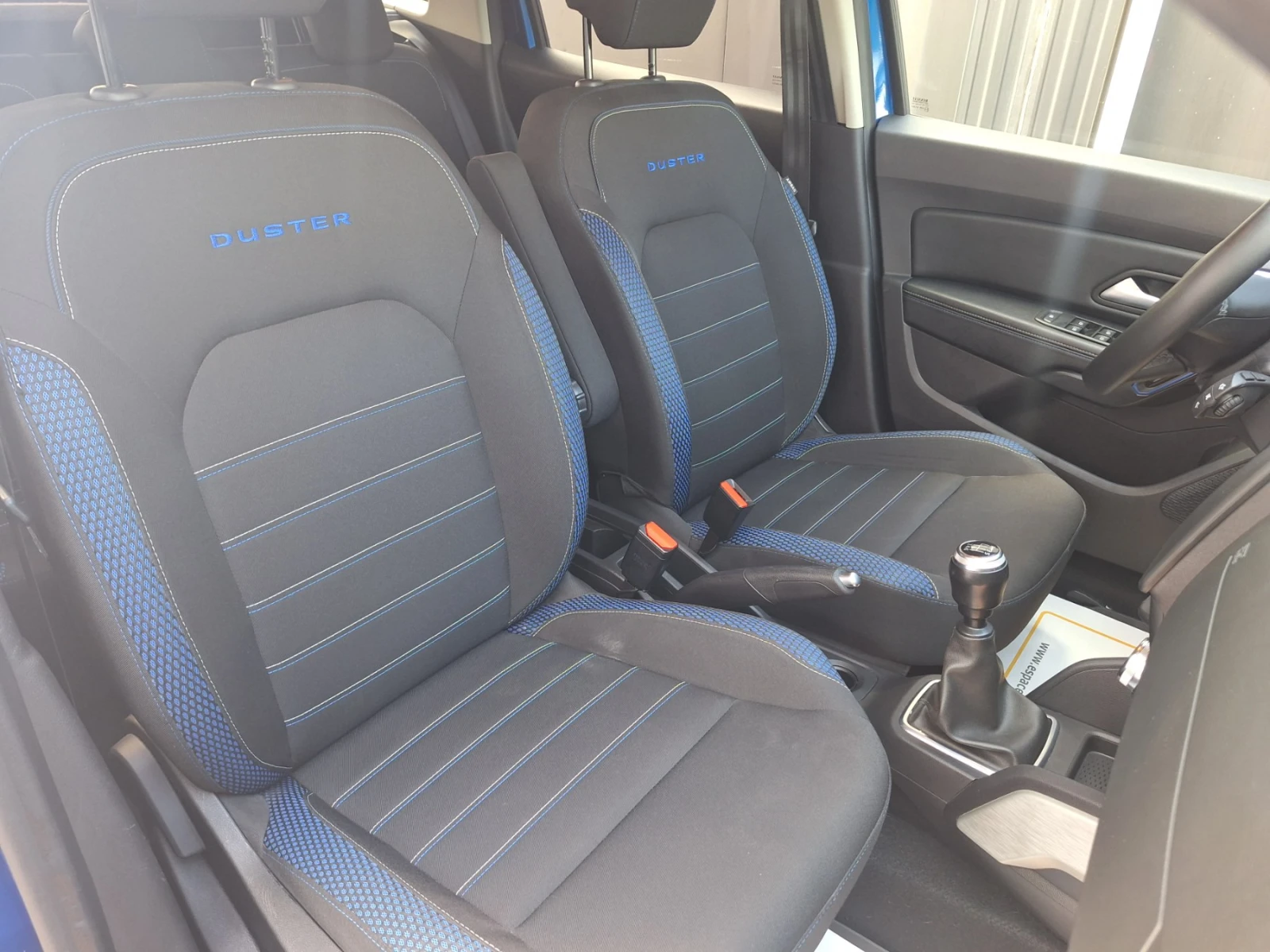 Dacia Duster 1.0 TCe ECO-G/100 к.с., снимка 13 - Автомобили и джипове - 54681747