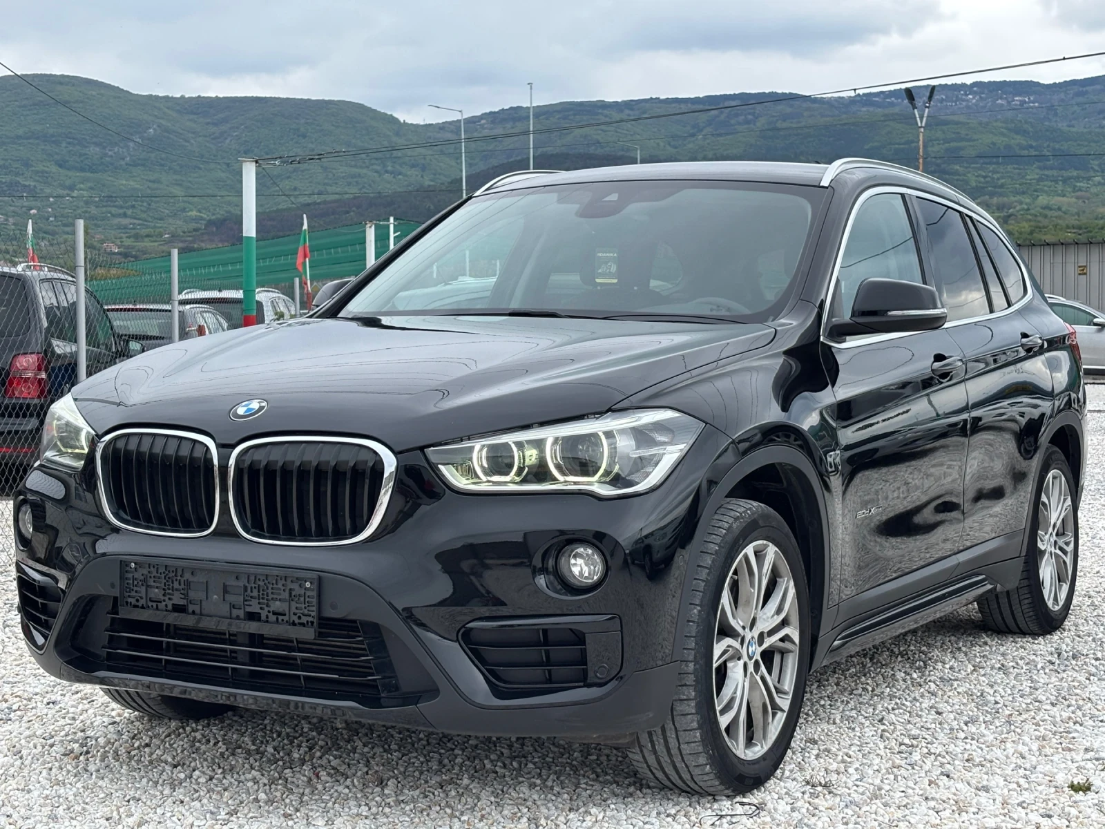 BMW X1 2.0d, SPORT LINE, X-drive 190hp , снимка 2 - Автомобили и джипове - 55125371