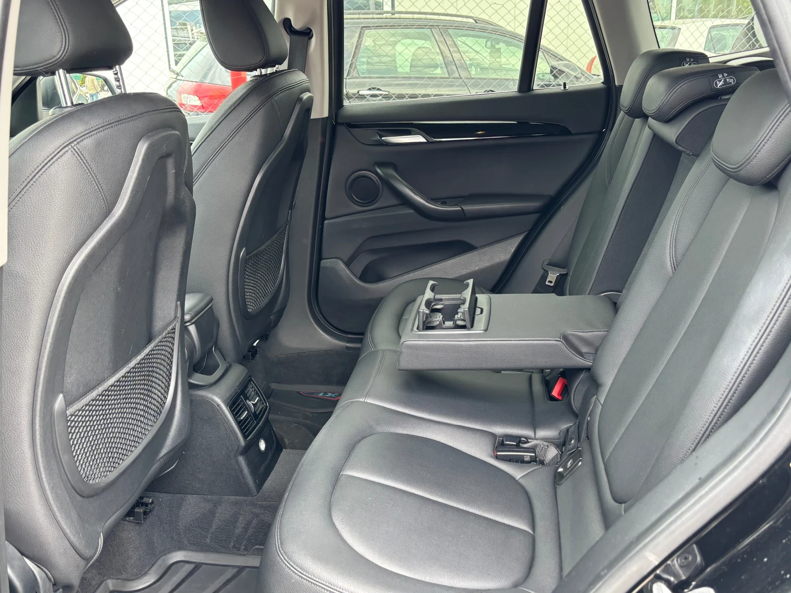 BMW X1 2.0d, SPORT LINE, X-drive 190hp , снимка 11 - Автомобили и джипове - 55125371