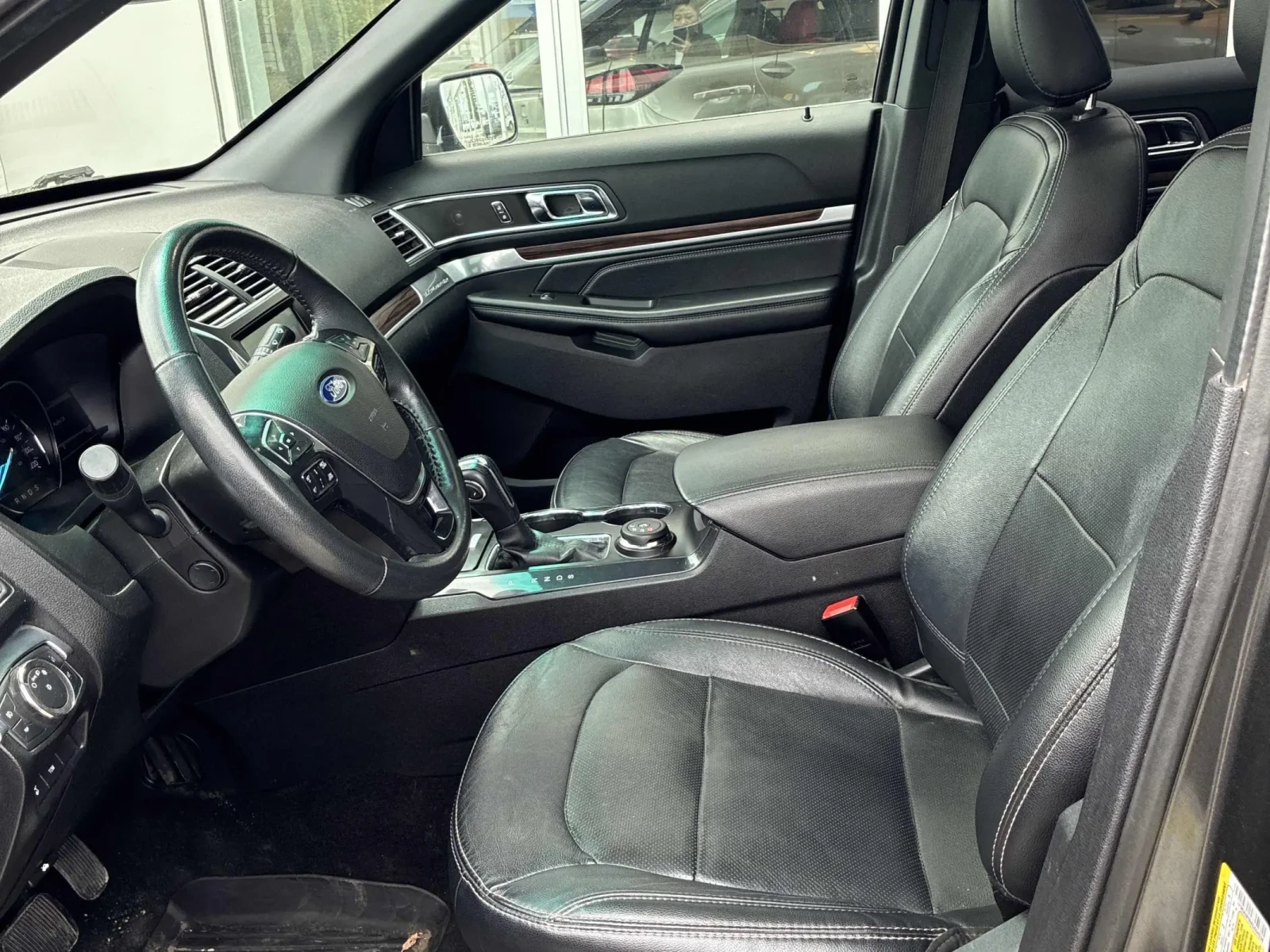 Ford Explorer Limited/ОБДУХВАНЕ/7МЕСТЕН/ПАНОРАМА/CARFAX, снимка 6 - Автомобили и джипове - 55165140