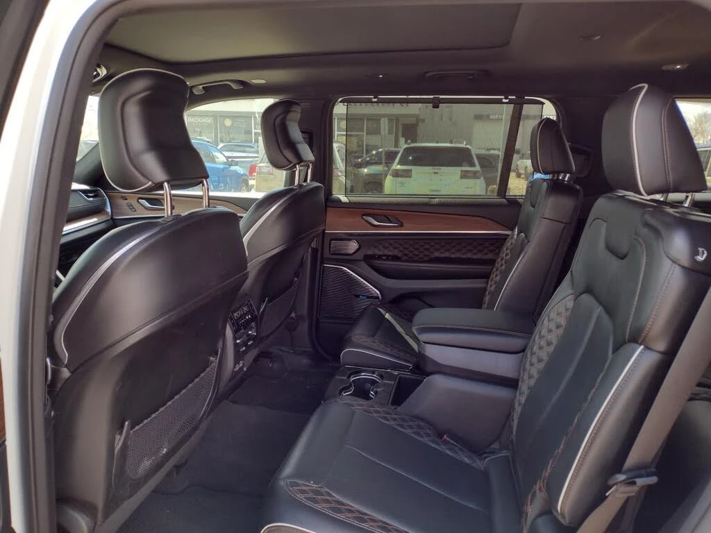 Jeep Grand Wagoneer L 5.7 SUMMIT 4X4 SPECIAL FULL, снимка 14 - Автомобили и джипове - 55672871