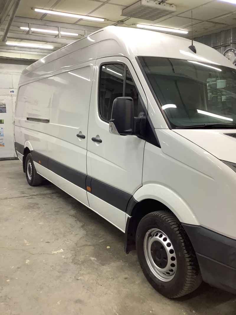 VW Crafter, снимка 3 - Бусове и автобуси - 48003808