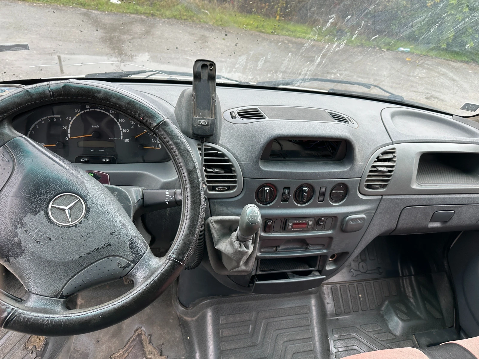 Mercedes-Benz Sprinter 311  - изображение 5