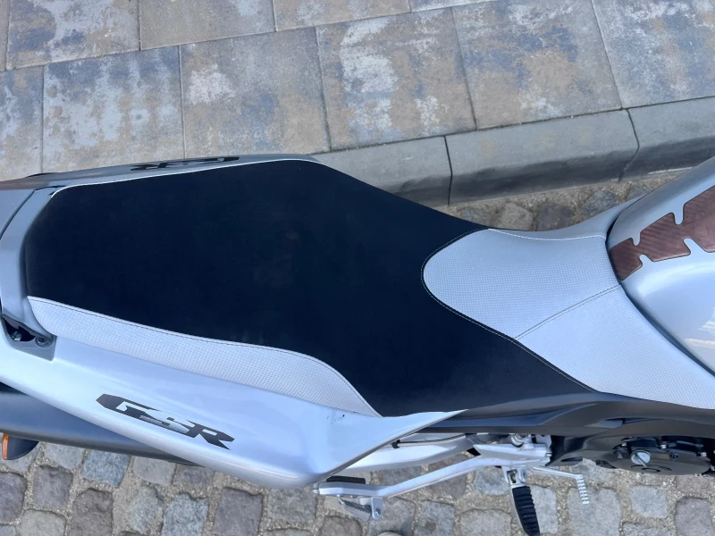 Suzuki Gsr 600, снимка 9 - Мотоциклети и мототехника - 51513132