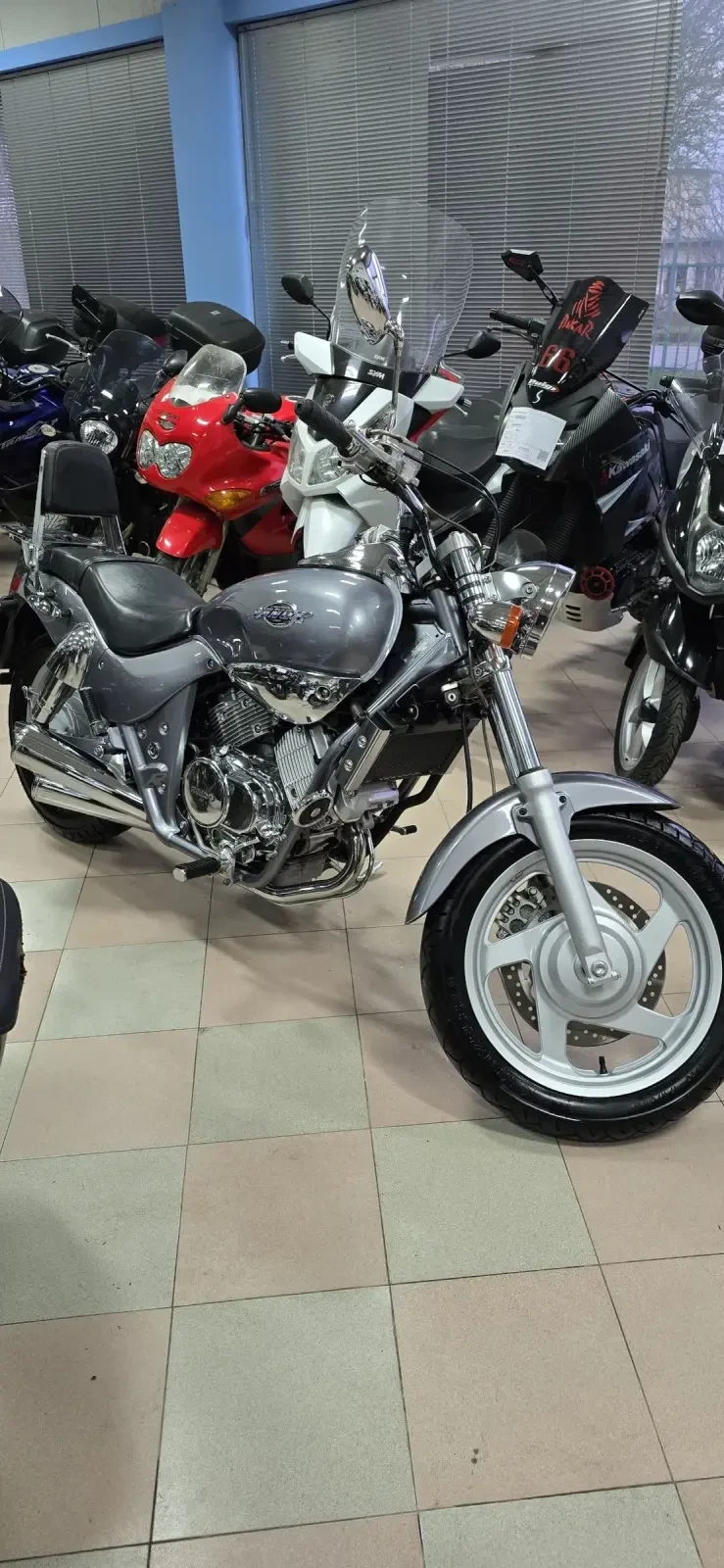 Kymco Venox 250 V-Twin power Лизинг ! | Mobile.bg — изображение 1
