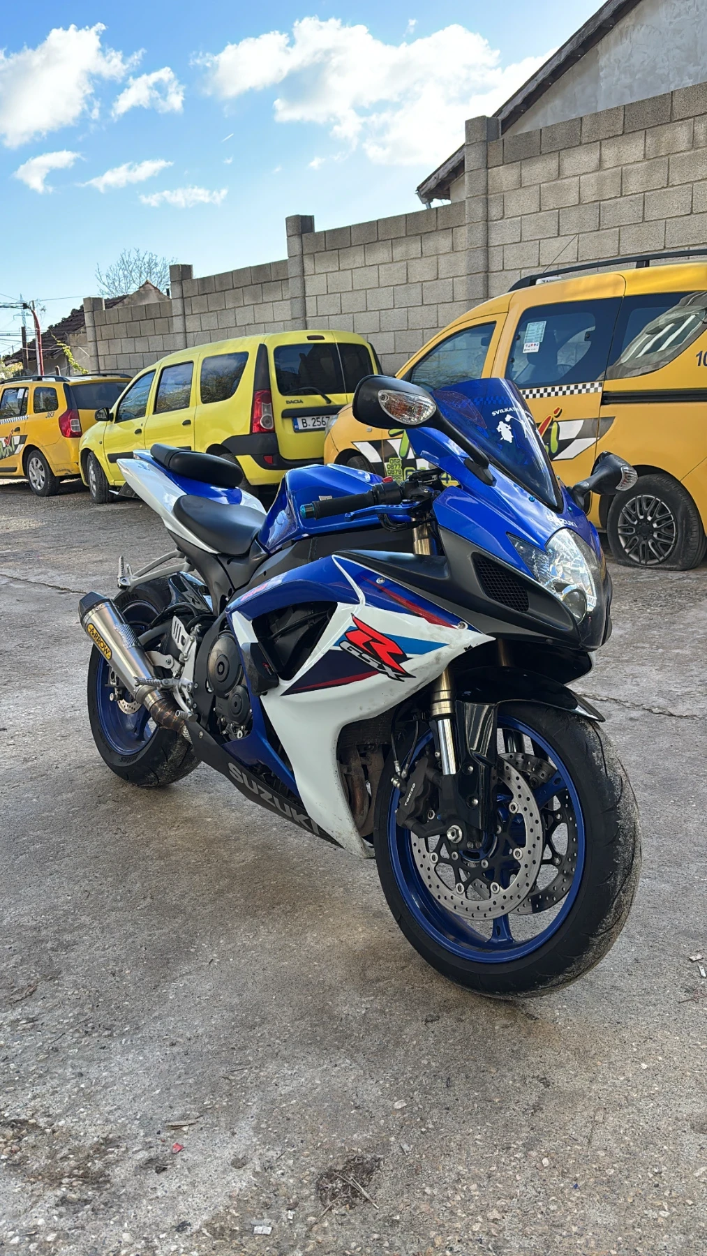 Suzuki Gsxr 600 - изображение 2