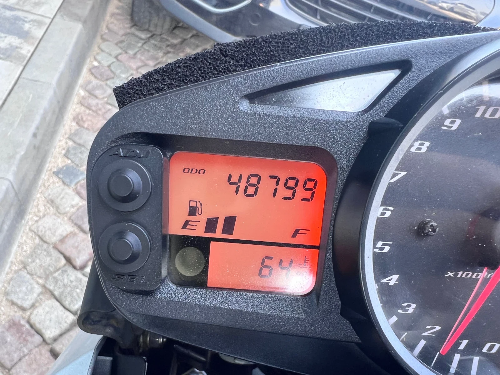 Suzuki Gsr 600 - изображение 10