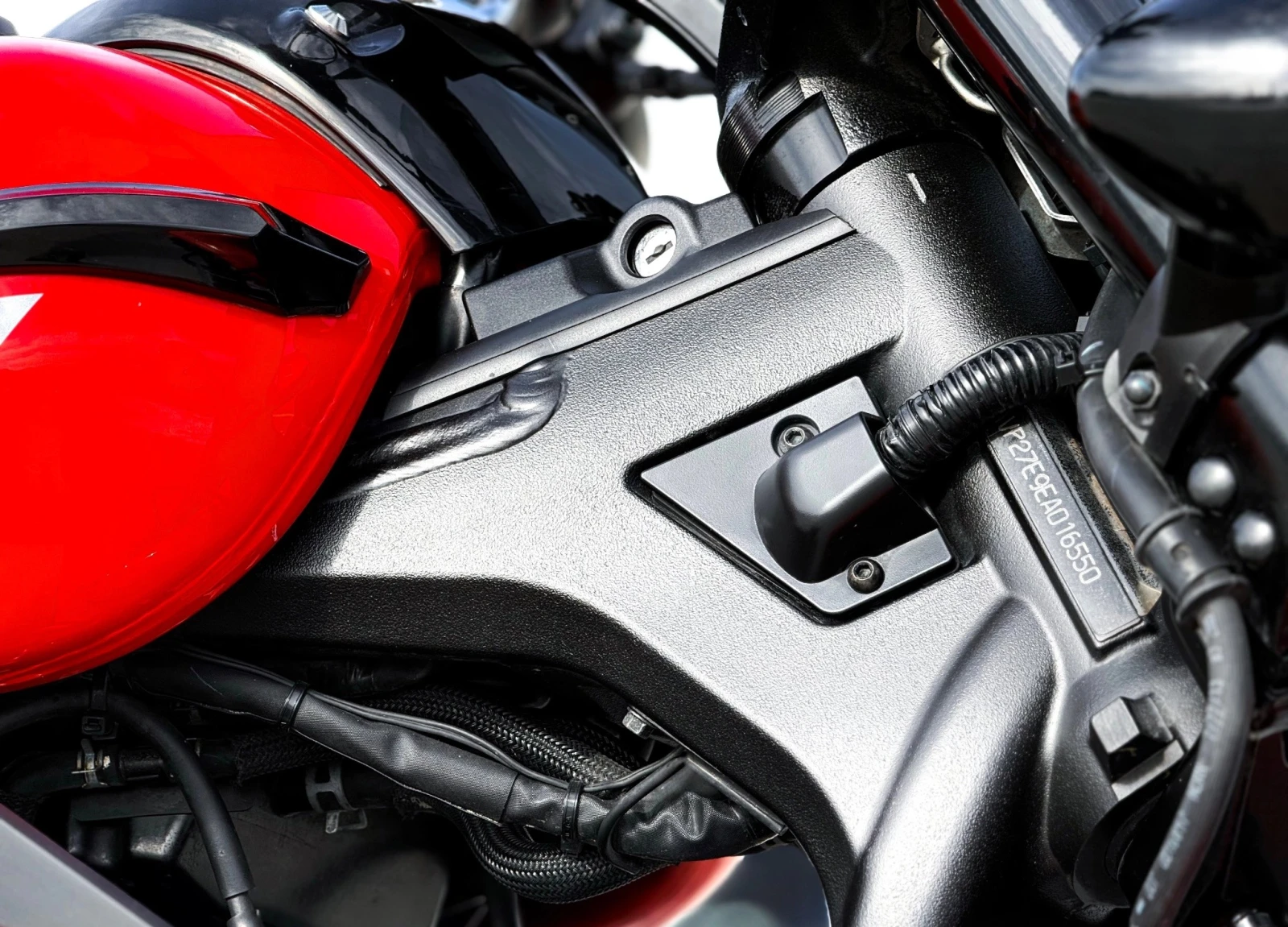 Yamaha Raider RED BARON, снимка 16 - Мотоциклети и мототехника - 53900226