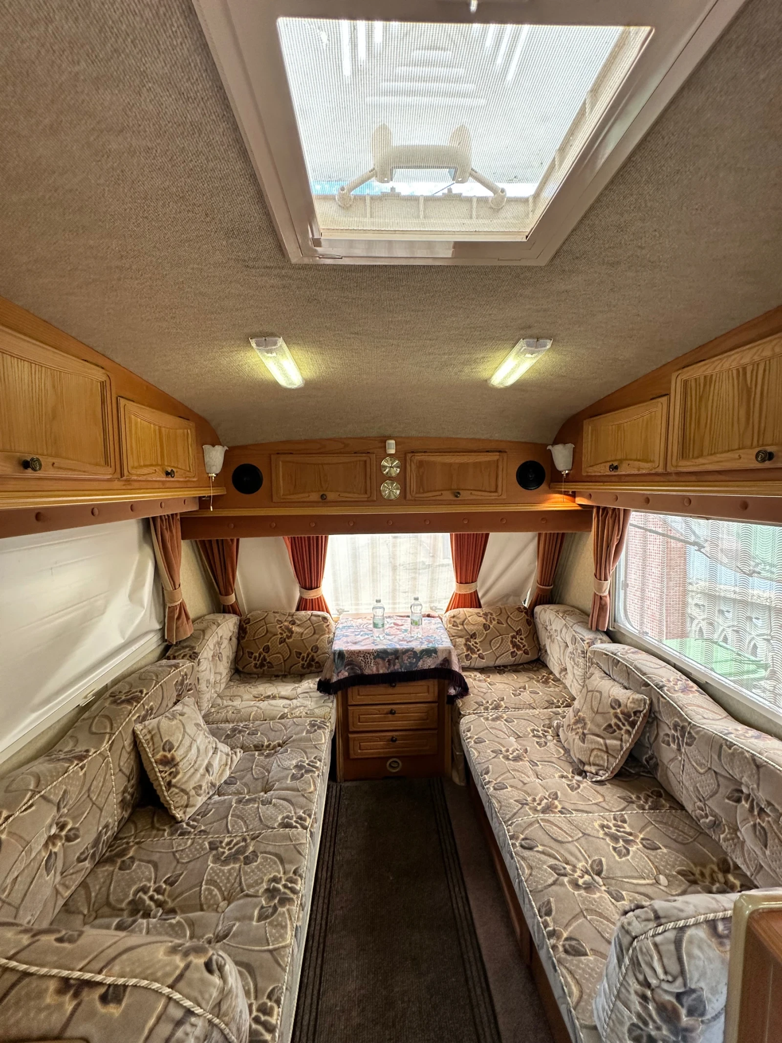 Каравана Други Vanmaster Ovation 470, снимка 9 - Каравани и кемпери - 55144676