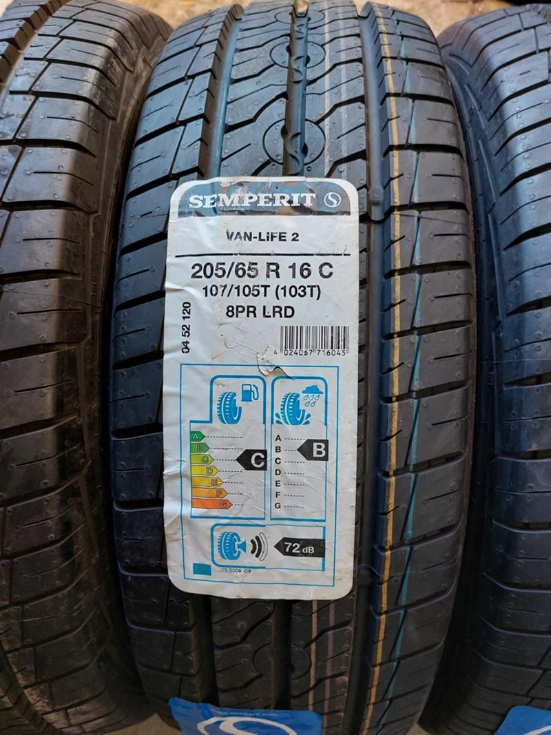 Гуми Летни 205/65R16, снимка 3 - Гуми и джанти - 35772231