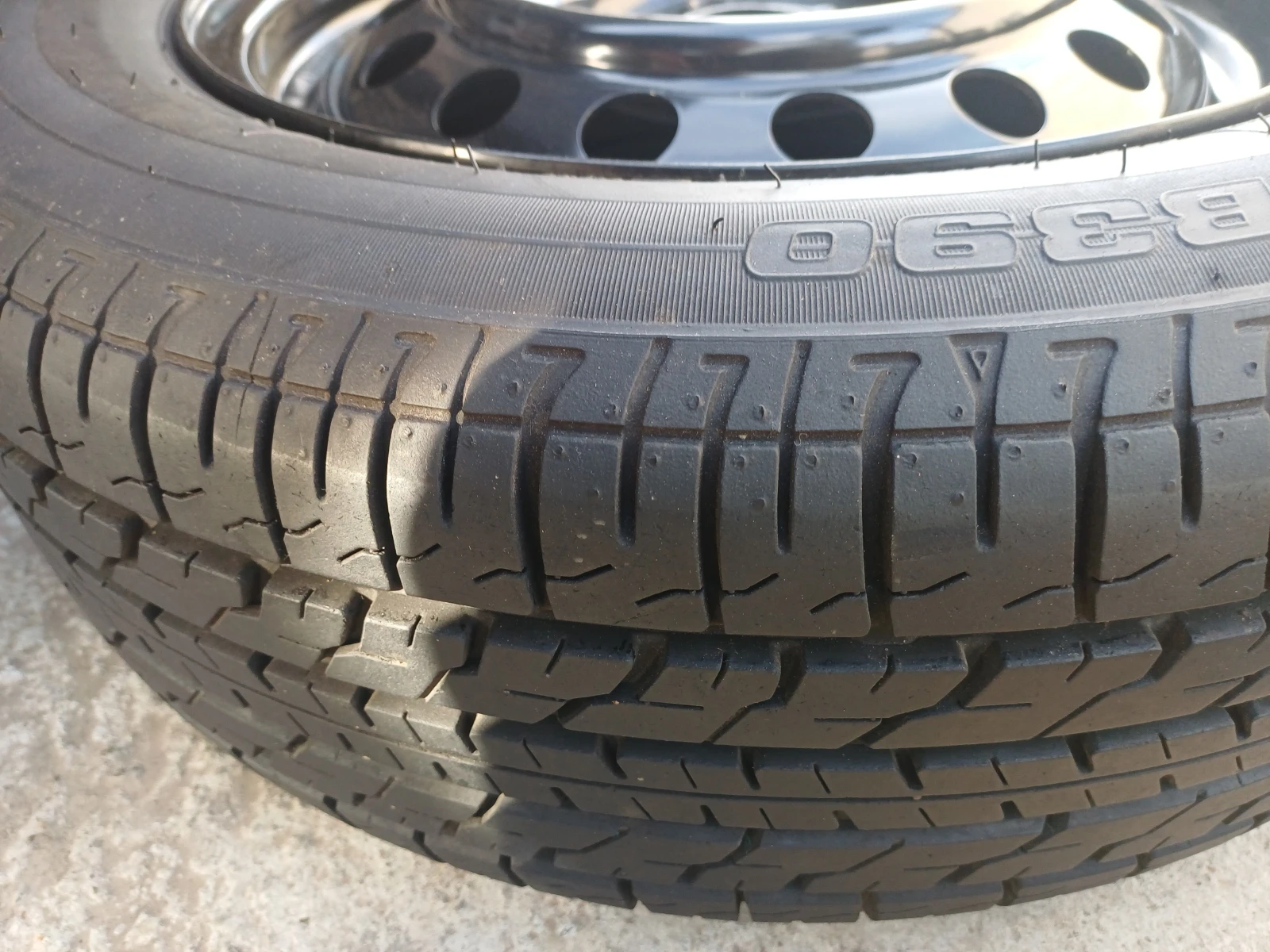���� � ������ 195/60R15 �� Toyota Corolla verso | Mobile.bg � ����������� 3