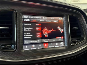 Dodge Challenger  SRT HELLCAT| PANO| KEYLESS GO| 3 КЛЮЧА| CARFAX| , снимка 9