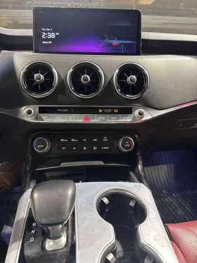 Kia Stinger AWD  CARFAX, снимка 9