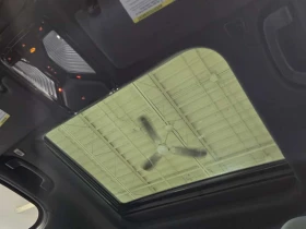 BMW 330 * AWD No Accident Apple CarPlay Navigation Sunroof, снимка 15