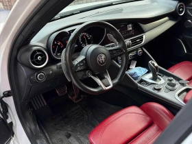 Alfa Romeo Giulia VELOCE/AWD/H&K/Distronic, снимка 13