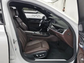 BMW 740 d xDrive M | HARMAN K| DIST| HEAD UP| PANO, снимка 11