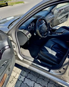 Mercedes-Benz E 320, снимка 10