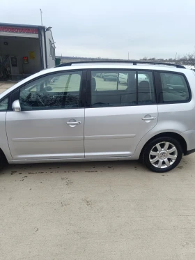 VW Touran 2.0tdi - 3500 € / 6845.40 лв. - 89890900 3