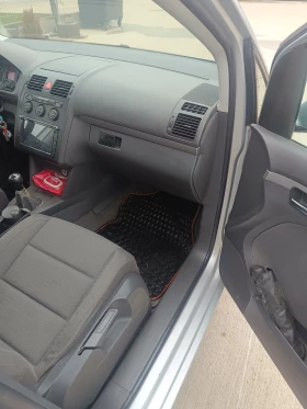 VW Touran 2.0tdi - 3500 € / 6845.40 лв. - 89890900 10