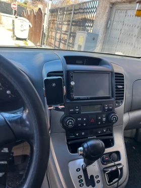 Kia Carnival - 3000 € / 5867.49 лв. - 41166071 12