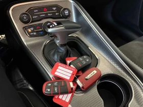 Dodge Challenger  SRT HELLCAT| PANO| KEYLESS GO| 3 КЛЮЧА| CARFAX|  | Auto.bg — изображение 13