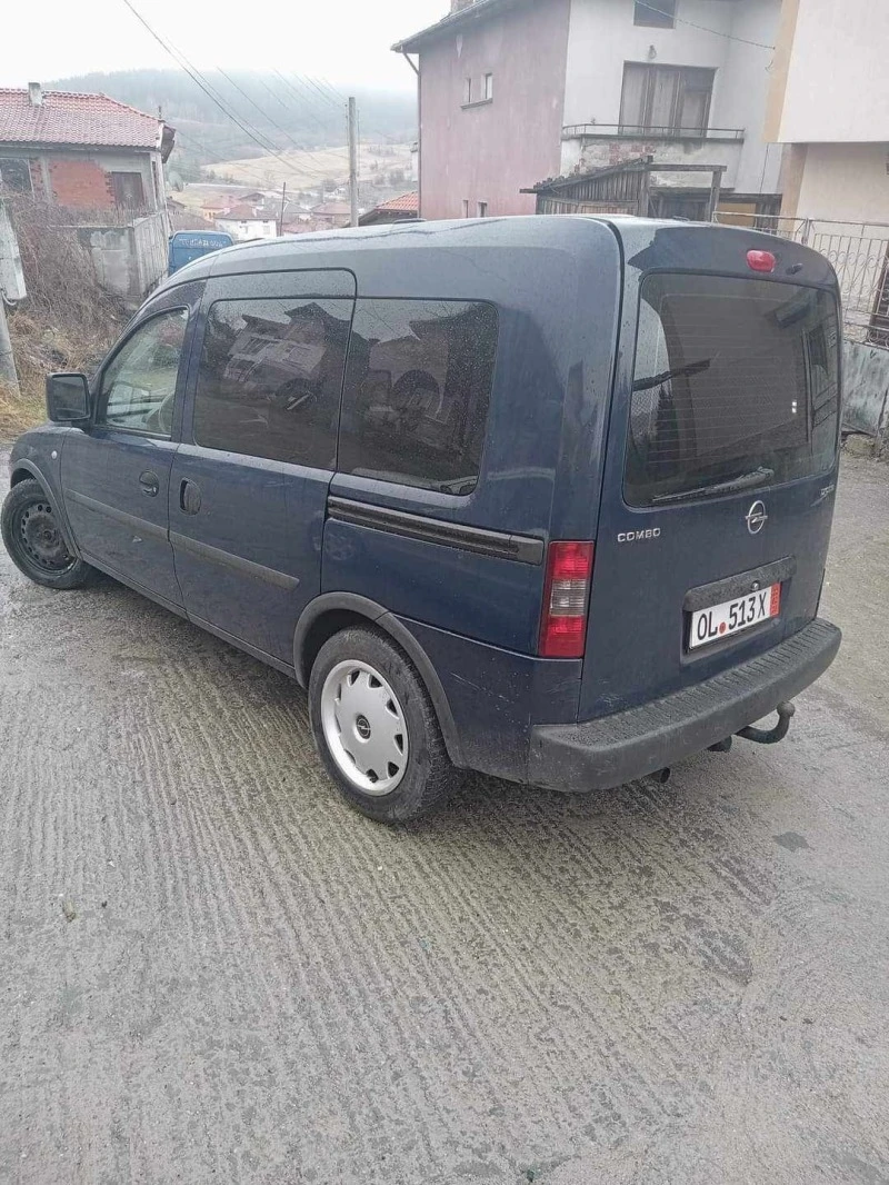 Opel Combo, снимка 2 - Автомобили и джипове - 47028183