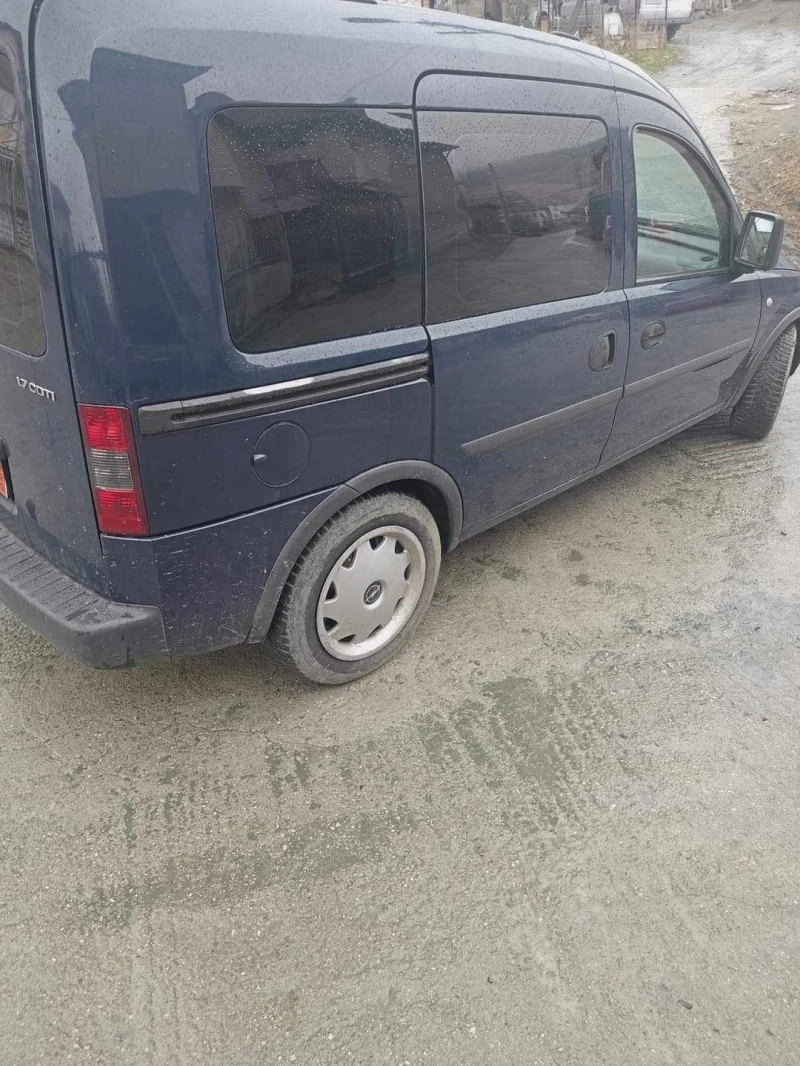 Opel Combo, снимка 3 - Автомобили и джипове - 47028183