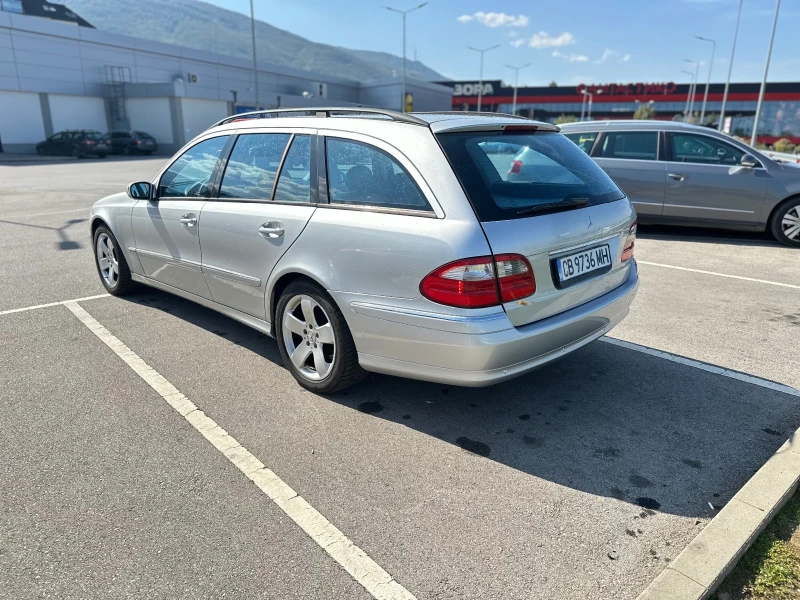 Mercedes-Benz E 320, снимка 3 - Автомобили и джипове - 47512542