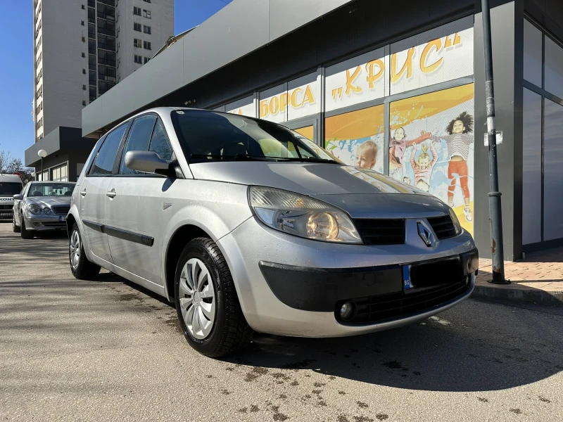 Renault Scenic 1.5dci, снимка 1 - Автомобили и джипове - 49420723