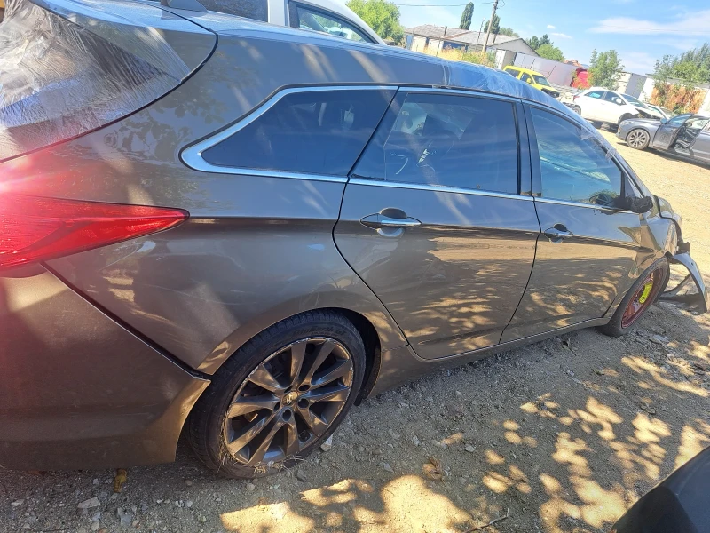 Hyundai I40 1.7 diesel , снимка 5 - Автомобили и джипове - 52559481