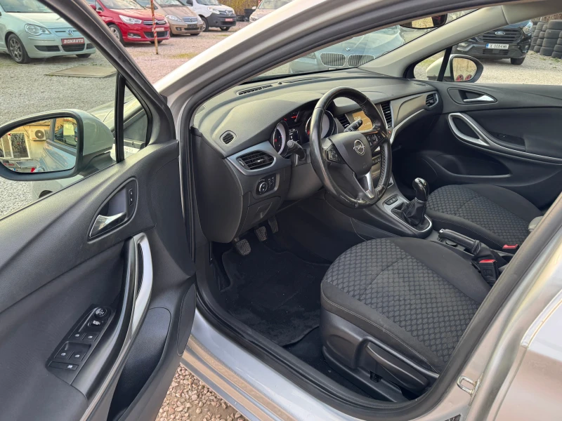 Opel Astra 1.6TDI-95кс, снимка 7 - Автомобили и джипове - 52727942