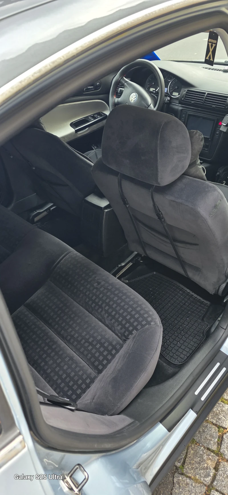 VW Passat Като Нова, снимка 7 - Автомобили и джипове - 52858566