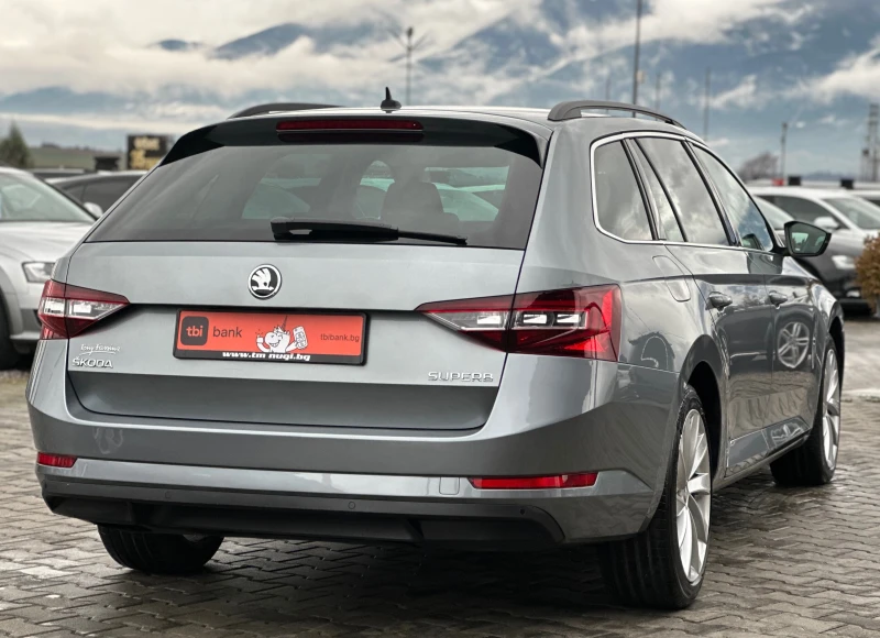 Skoda Superb 2.0TDI* 150kc* LED* NAVI* D&G* TOP* , снимка 6 - Автомобили и джипове - 53056058