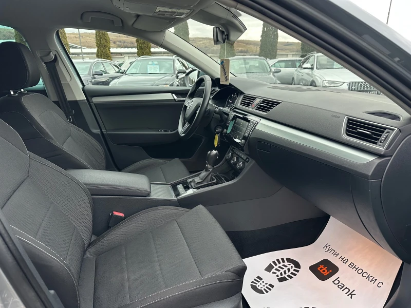 Skoda Superb 2.0TDI* 150kc* LED* NAVI* D&G* TOP* , снимка 9 - Автомобили и джипове - 53056058